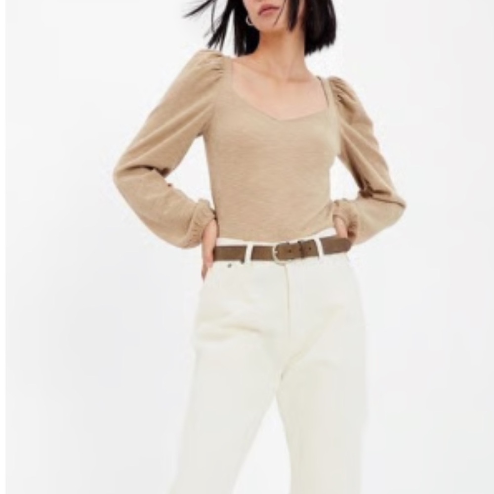 Gap Rib Sweetheart Puff top